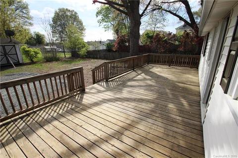 202 E 2nd St, Kannapolis, NC 28083 photo 18