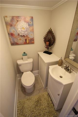 202 E 2nd St, Kannapolis, NC 28083 photo 15