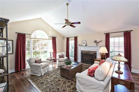 475 Cranborne Chase Dr, Fort Mill, SC 29708 photo 7