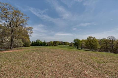200 Coachman Ln, Tryon, NC 28782 photo 27