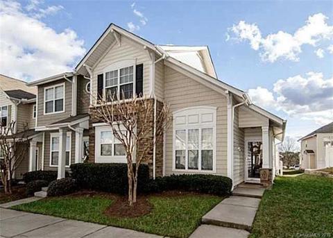 623 Brickdust Ct, Fort Mill, SC 29708 photo 1