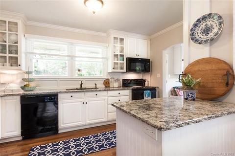 321 Seneca Pl, Charlotte, NC 28210 photo 9
