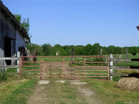 812 Farmbrook Rd, Lancaster, SC 29720 photo 7