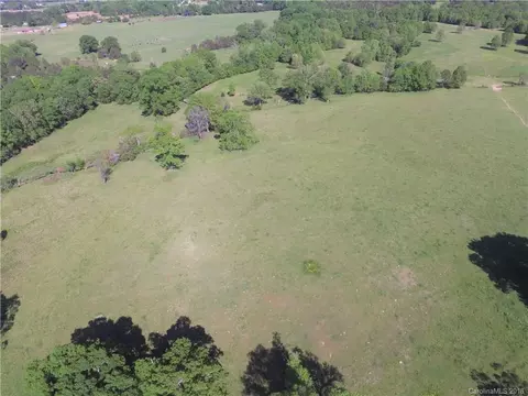 812 Farmbrook Rd, Lancaster, SC 29720 photo 19