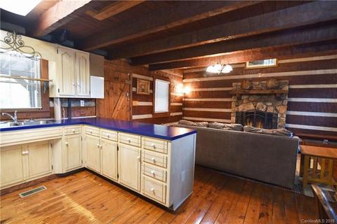 4146 E Maiden Rd, Maiden, NC 28650 photo 2