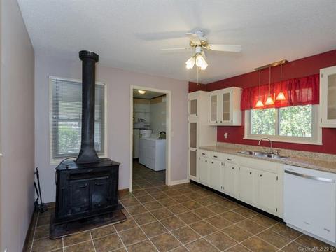 886 Middle Fork Rd, Brevard, NC 28712 photo 8