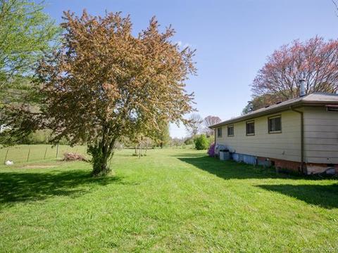 886 Middle Fork Rd, Brevard, NC 28712 photo 14