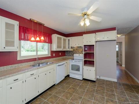 886 Middle Fork Rd, Brevard, NC 28712 photo 7
