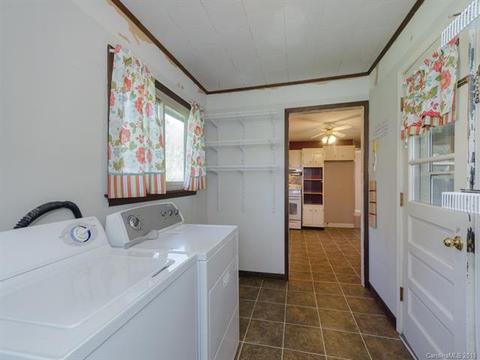 886 Middle Fork Rd, Brevard, NC 28712 photo 9