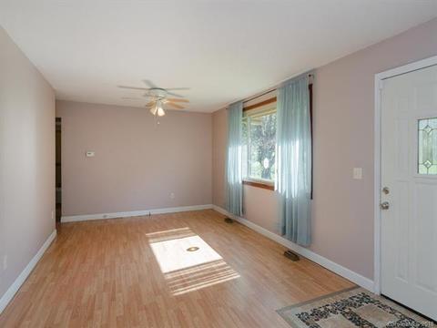 886 Middle Fork Rd, Brevard, NC 28712 photo 3