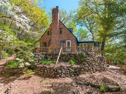 15 Flagstone Ln, Tryon, NC 28782 photo 1