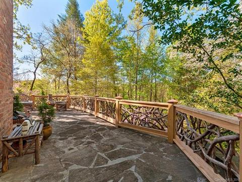15 Flagstone Ln, Tryon, NC 28782 photo 7