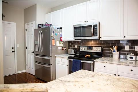 80 Chowan Dr, Fletcher, NC 28732 photo 8