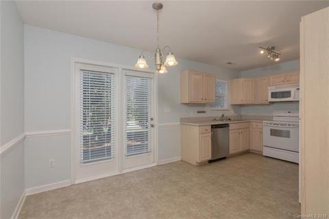 59 Singleton Ln, Fletcher, NC 28732 photo 5