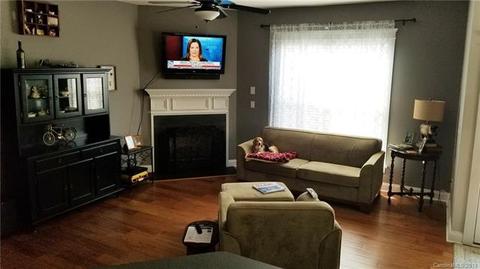 16455 Leavitt Ln, Davidson, NC 28036 photo 9