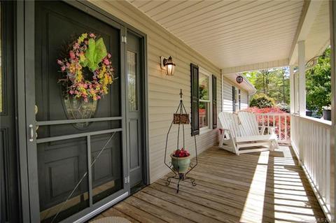 328 Gail Dr, Tryon, NC 28782 photo 4