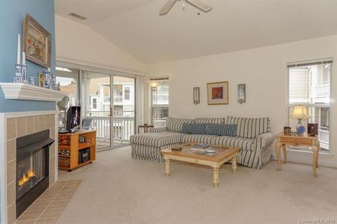 1103 Torrence Cir, Davidson, NC 28036 photo 4