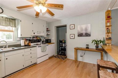 5365 E Maiden Rd, Maiden, NC 28650 photo 10