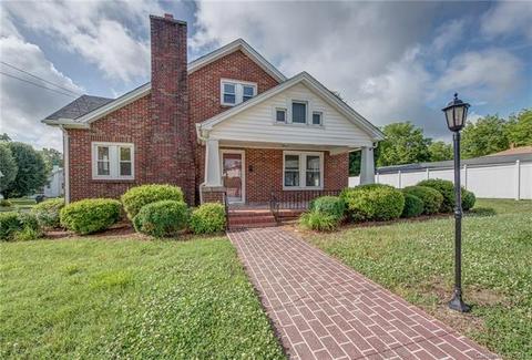 608 Main St, Cherryville, NC 28021 photo 1