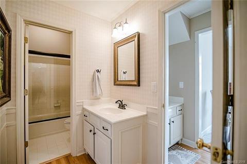 18211 Dembridge Dr, Davidson, NC 28036 photo 28