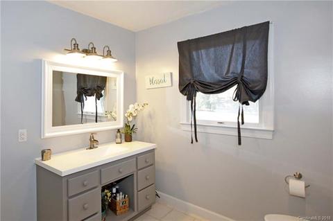 9785 Autumn Cir, Davidson, NC 28036 photo 14