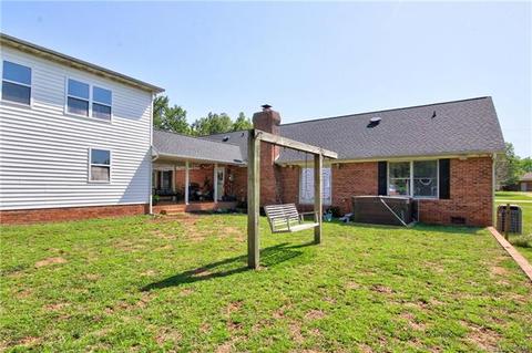9785 Autumn Cir, Davidson, NC 28036 photo 24