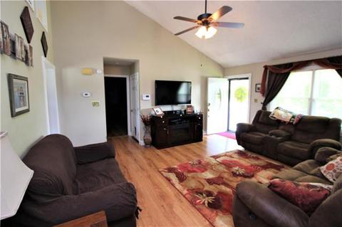 204 Belleview Dr, Conover, NC 28613 photo 5