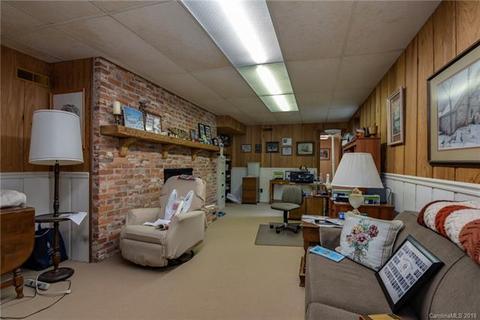 440 E Park Dr, Tryon, NC 28782 photo 23