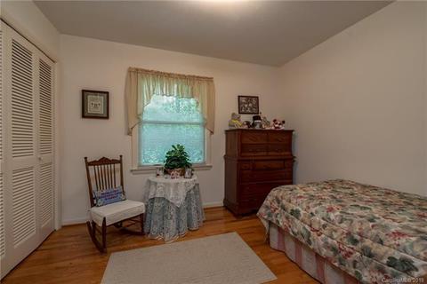 440 E Park Dr, Tryon, NC 28782 photo 19