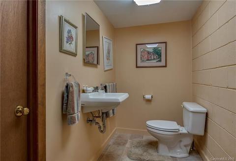440 E Park Dr, Tryon, NC 28782 photo 24