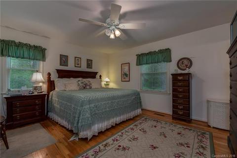 440 E Park Dr, Tryon, NC 28782 photo 16