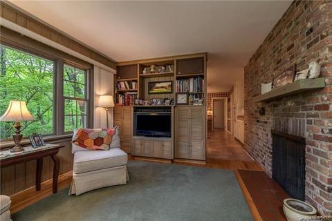 440 E Park Dr, Tryon, NC 28782 photo 6