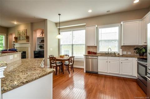 324 O Henry Ave, Davidson, NC 28036 photo 5