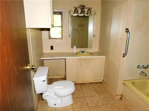 6544 Comm Scope Rd, Catawba, NC 28609 photo 10
