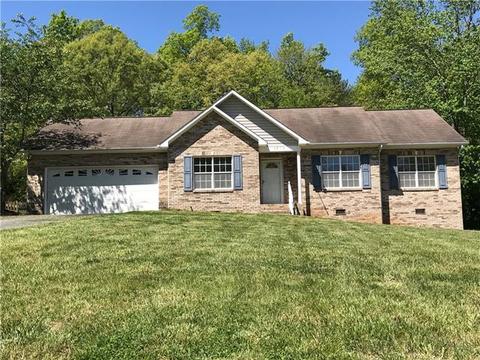 3013 38th Ave, Hickory, NC 28601 photo 1