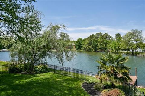 16501 Morecambe Dr, Cornelius, NC 28031 photo 6