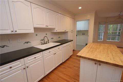 137 Pine Valley Dr, Stanley, NC 28164 photo 9