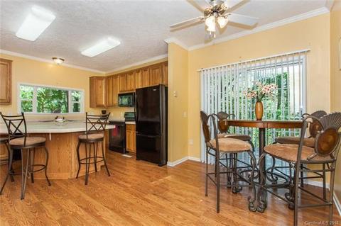 15 Morrow Dr, Fairview, NC 28730 photo 11