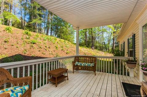 15 Morrow Dr, Fairview, NC 28730 photo 3
