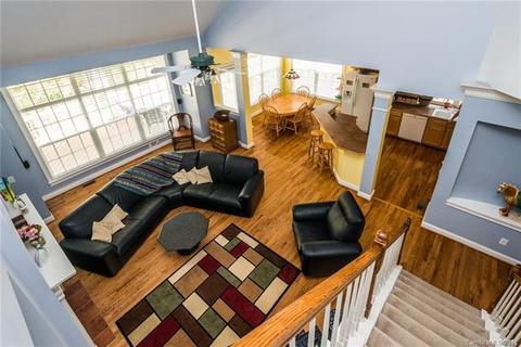 203 Fairview Ln, Davidson, NC 28036 photo 6