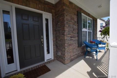 427 Leaf Arbor Ct, Clover, SC 29710 photo 2