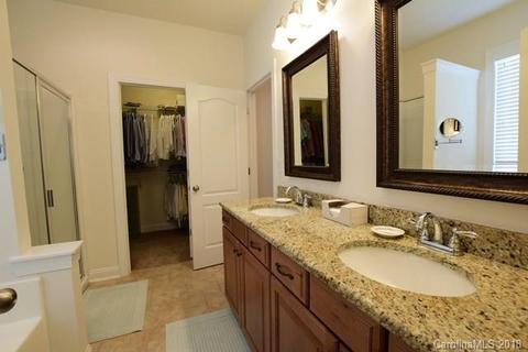 427 Leaf Arbor Ct, Clover, SC 29710 photo 12
