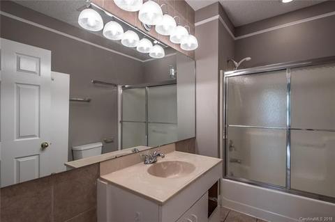 305 Jetton St, Davidson, NC 28036 photo 8