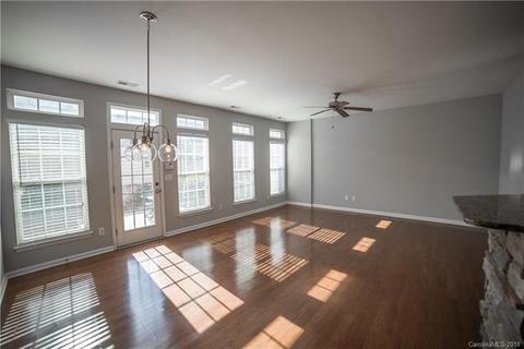 8308 Viewpoint Ln, Cornelius, NC 28031 photo 12