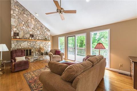 3848 Fox Run, Denver, NC 28037 photo 5