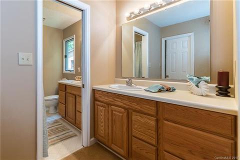 3848 Fox Run, Denver, NC 28037 photo 17
