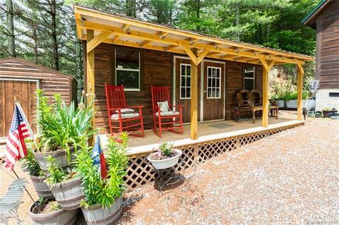 170 Little Peanut Dr, Sylva, NC 28779 photo 2