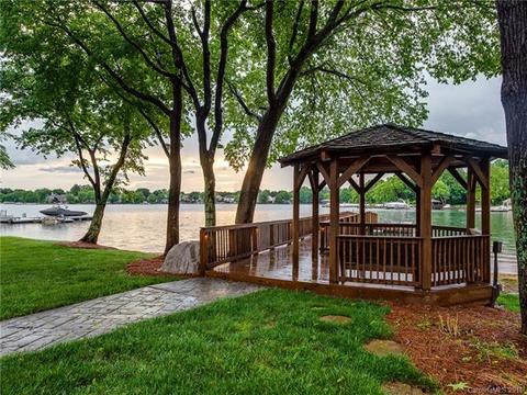 18231 Mainsail Pointe Dr, Cornelius, NC 28031 photo 4