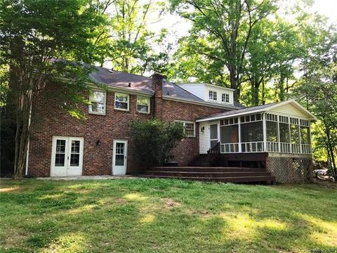 914 Forest Dr, Lancaster, SC 29720 photo 3