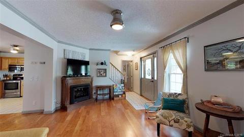 126 Spring St, Marion, NC 28752 photo 13